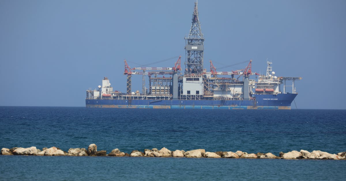 L'Ancrage dans le Pétrole et le Gaz : Une Réponse aux Turbulences ?